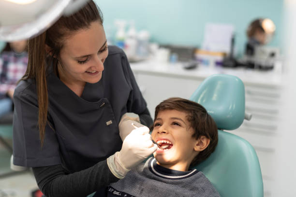 Best Emergency Gum Treatment in Encinal, TX